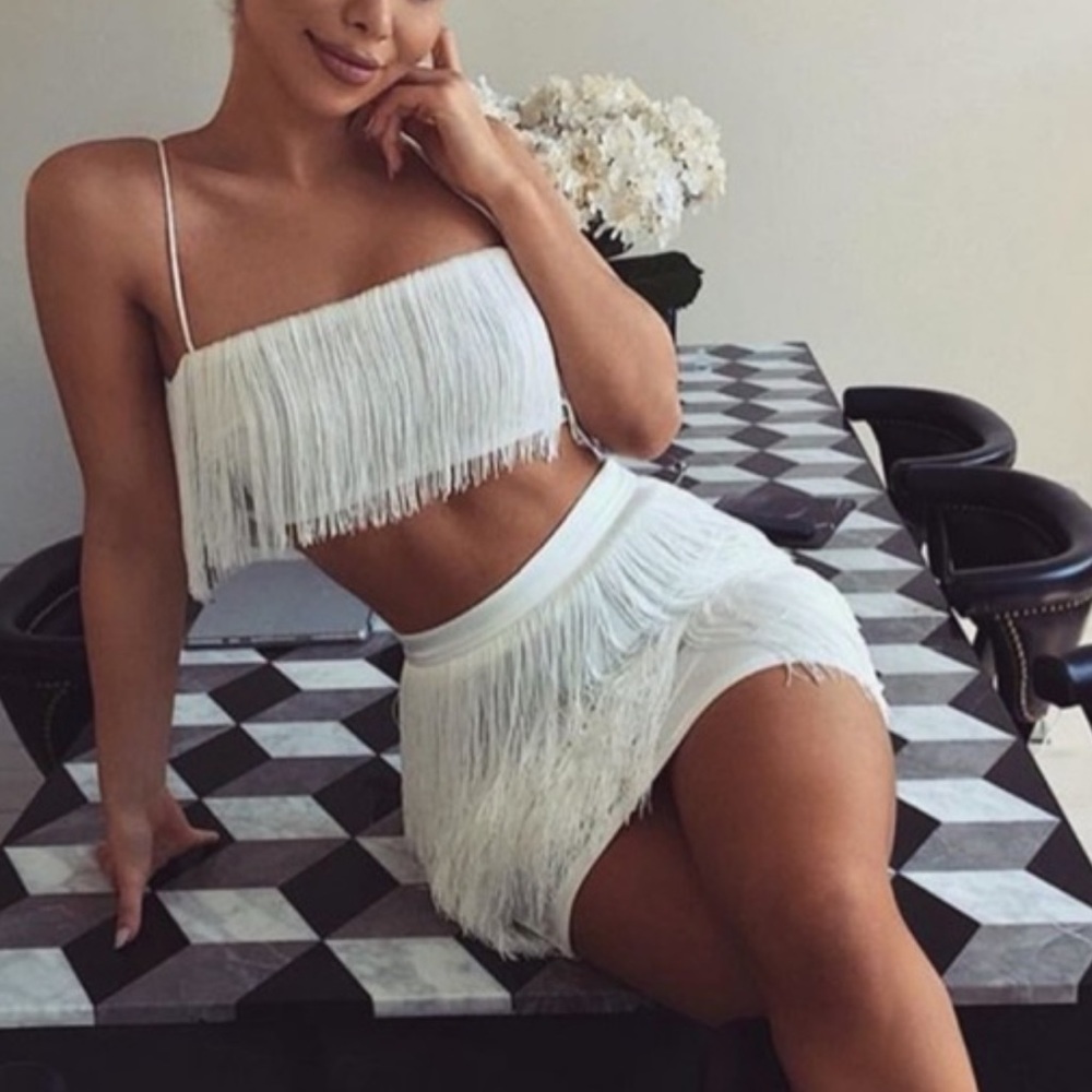 WHITE MESHKI SOFIA FRINGE TWO PIECE SET
